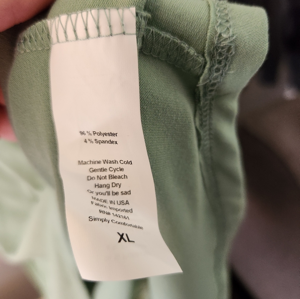 LuLaRoe Irma top XL light green sage NWT Nature Relaxed Comfortable - Picture 3 of 4